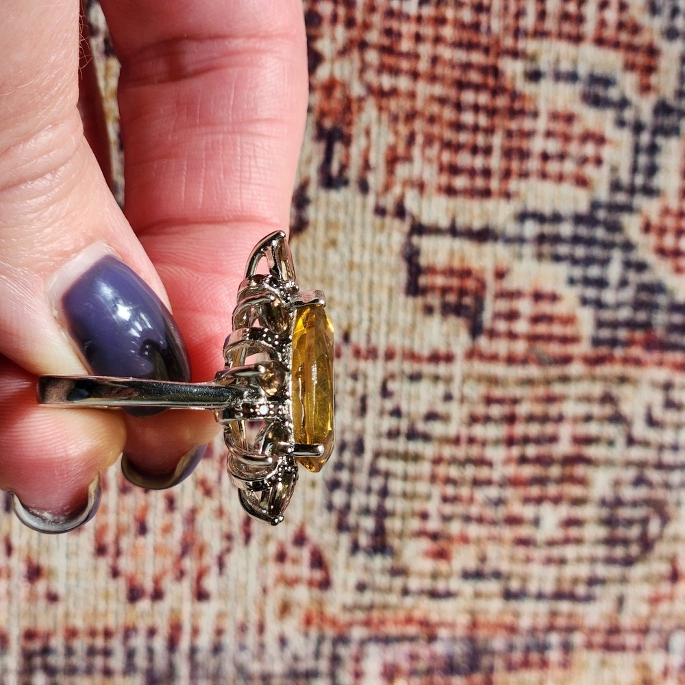 4.75 CT Pear Citrine with 1.75 CTW Smoky Quartz Ring -- Size 7 - Picture 6 of 6